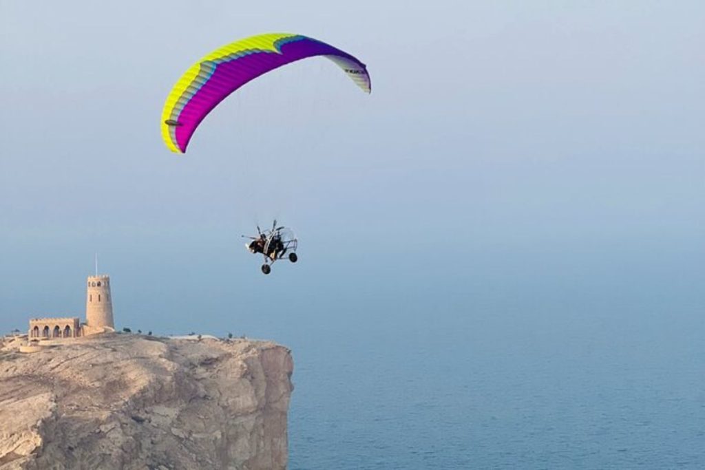 Paragliding in Jebel Akhdar, Oman